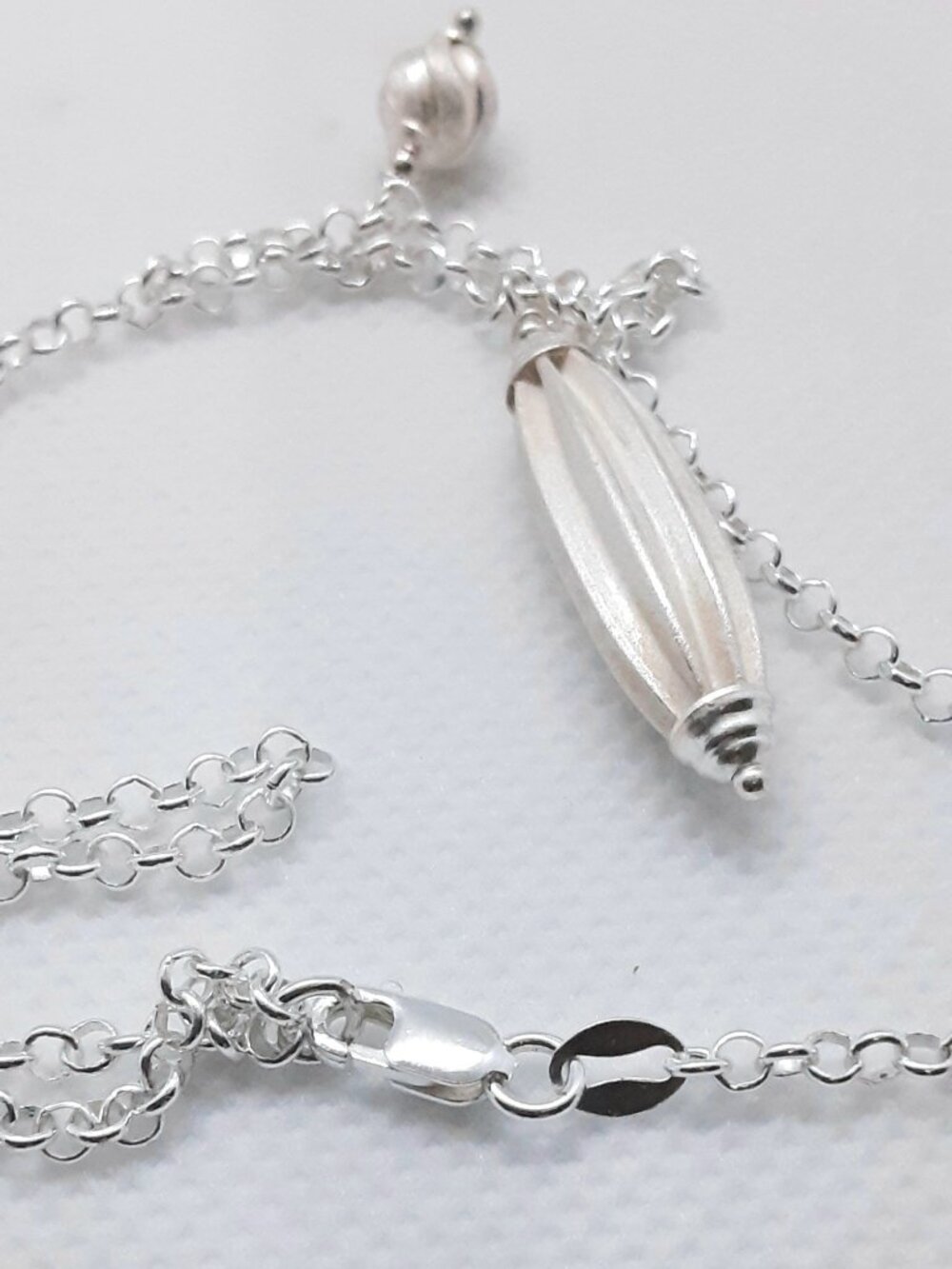 NEW 925 sterling silver fancy seed pod necklace - Picture 6 of 9